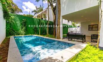 Imagem 2: CASA DE CONDOMÍNIO COM FACHADA MODERNA E IMPONENTE!!!