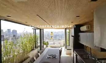 Imagem 2: Cobertura Reformada com ótimos acabamentos na Vila Nova Conceição