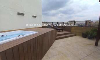 Imagem 2: Cobertura reformada com vista e localização privilegiada!