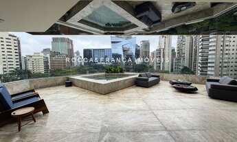 Imagem 4: Cobertura icônica ao lado do Parque do Povo com 723 m² com piscina aquecida e suíte master