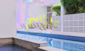 Imagem: Flat à venda com 01 dormitório na região