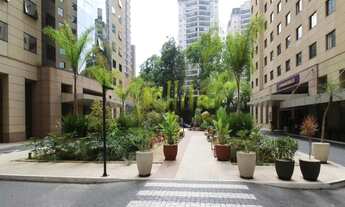 Imagem 5: Flat à venda em Moema, totalmente mobiliado com serviços, 260 mts da Estação Moema Linha L