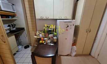 Imagem 2: Flat para venda em Moema, totalmente mobiliado com serviços, 260 mts da Estação Moema Linh