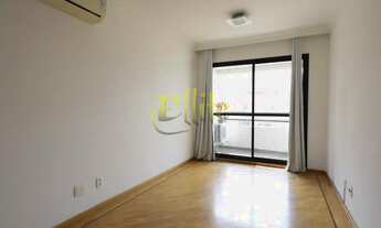 Imagem: Apartamento sem mobília de 02 dormitórios