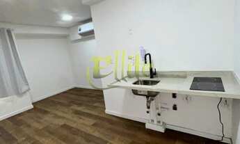 Imagem 2: Seja bem-vindo ao seu novo lar no coração de Pinheiros! Este apartamento de alto padrão, e