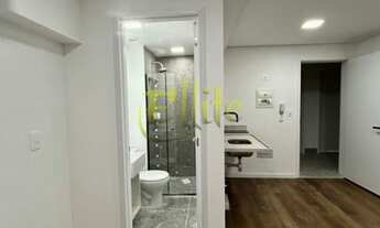 Imagem 3: Seja bem-vindo ao seu novo lar no coração de Pinheiros! Este apartamento de alto padrão, e