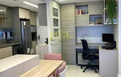 Imagem 2: Apartamento sem mobília para locação e venda no bairro Chácara Santo Antônio, São Paulo!