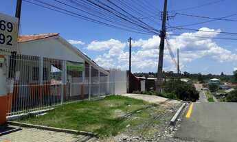 Imagem 2: Casa com 4 dormitórios no bairro Monte Castelo em Colombo