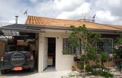 Imagem 4: Duas casas a venda em condomínio, com 18 casas no Bairro Thomaz Coelho em Araucária. Cada