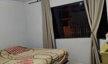 Imagem 5: Excelente casa com 3 quartos e 3 vagas de garagem em ótima localização em Contenda. Apenas