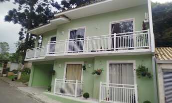 Imagem 7: Excelente sobrado em condominio fechado no bairro Estação/ Araucária com 200m²