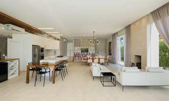 Imagem: CASA EM CONDOMÍNIO RESIDENCIAL em CAMBORIÚ