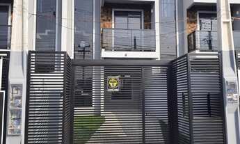 Imagem 2: SOBRADOS A VENDA NO UBERABA, CURITIBA, COM TERRAÇO DESCOBERTO, próximo aos Bancos da Salga