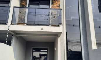 Imagem 3: SOBRADOS A VENDA NO UBERABA, CURITIBA, COM TERRAÇO DESCOBERTO, próximo aos Bancos da Salga