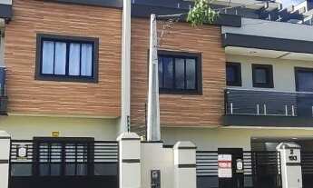 Imagem 4: TRIPLEX A VENDA EM SÃO JOSÉ DOS PINHAIS, BAIRRO BONECA DO IGUAÇU