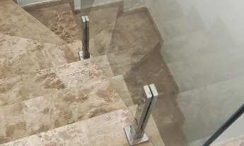 Imagem 3: TRIPLEX A VENDA NO BAIRRO UBERABA, PRÓXIMO Á ACADEMIA E CANCHA COPA 70