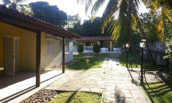 Imagem 3: Casa a venda no tradicional Condomínio Pedras do Rio ao lado do antigo terminal turístico