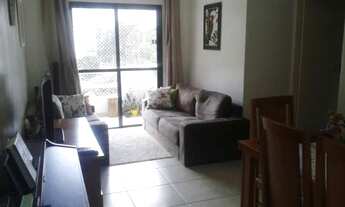 Imagem: 3 dormitórios, 1 suítes, 2 banheiro, 2