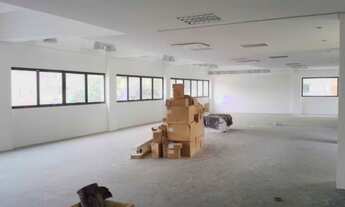 Imagem 4: 11 banheiro, 20 vagas na garagem, 670M² de Área Construída, 890M² de Área Total