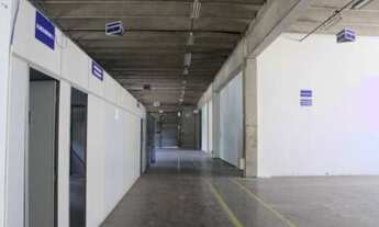 Imagem: 10 banheiro, 10 vagas na garagem, 2100M²