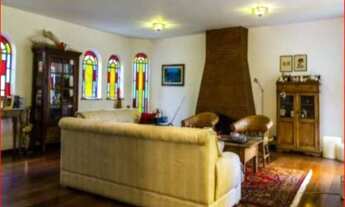 Imagem 7: 4 dormitórios, 2 suíte, 4 banheiro, 3 vagas na garagem, 329M² de Área Construída