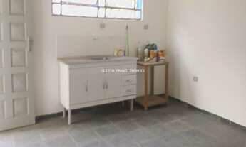 Imagem 6: 834M² de Área Construída, 834M² de Área Total