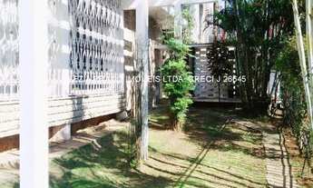 Imagem 2: 2 dormitórios, 4 suíte, 3 banheiro, 9 vagas na garagem, 1256M² de Área Construída