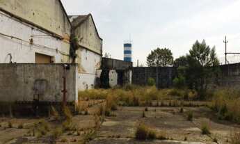 Imagem 4: 11000M² de Área Construída, 11000M² de Área Total