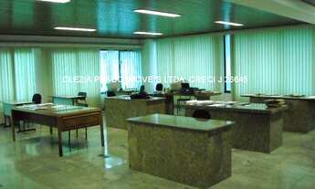 Imagem: 5 banheiro, 20 vagas na garagem, 1250M²