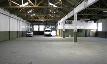 Imagem 2: 1230M² de Área Construída, 1230M² de Área Total