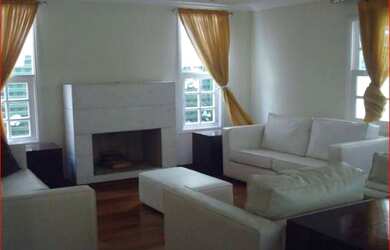 Imagem 2: 4 dormitórios, 4 suíte, 10 banheiro, 3 vagas na garagem, 351M² de Área Construída