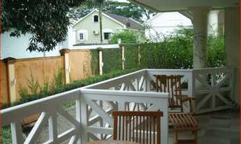 Imagem: 4 dormitórios, 4 suíte, 10 banheiro, 3