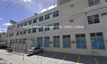 Imagem: 10 banheiro, 17 vagas na garagem, 2000M²