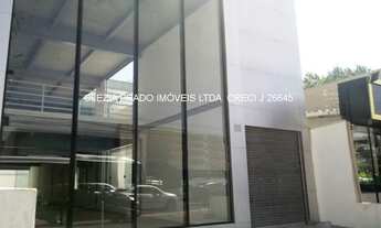 Imagem 5: 2 banheiro, 4 vagas na garagem, 450M² de Área Construída, 500M² de Área Total