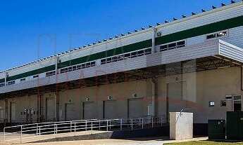 Imagem: 3 banheiro, 4 vagas na garagem, 1227M²