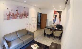 Imagem 2: 3 banheiro, 450M² de Área Construída, 450M² de Área Total