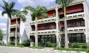 Imagem: 20 banheiro, 130 vagas na garagem, 5225M²