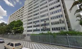 Imagem: 40 banheiro, 200 vagas na garagem, 6740M²