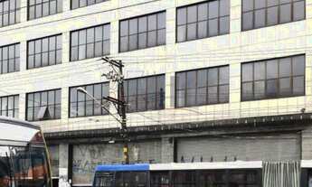 Imagem: 10 banheiro, 4459M² de Área Construída