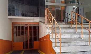 Imagem: 30 banheiro, 30 vagas na garagem, 5067M²