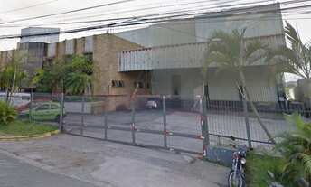 Imagem: 10 banheiro, 50 vagas na garagem, 5109M²