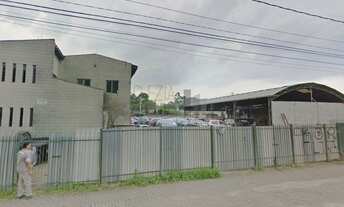 Imagem: 3 banheiro, 100 vagas na garagem, 2186M²