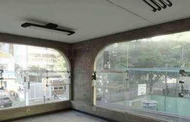 Imagem 4: 5 banheiro, 14 vagas na garagem, 600M² de Área Construída, 600M² de Área Total