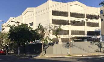 Imagem: 16 banheiro, 18 vagas na garagem, 2300M²