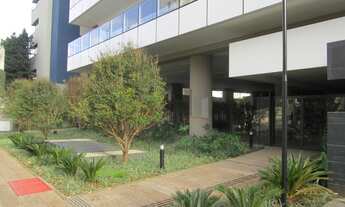 Imagem: 30 banheiro, 110 vagas na garagem, 10026M²