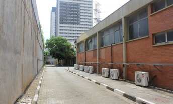 Imagem: 11 banheiro, 14 vagas na garagem, 3009M²