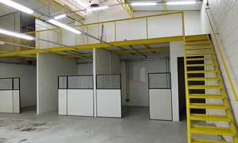 Imagem 5: 410M² de Área Construída, 410M² de Área Total