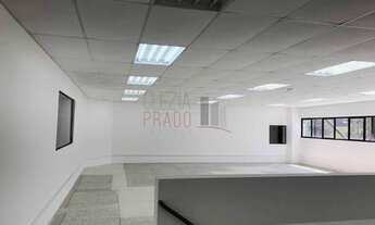 Imagem 3: 5 banheiro, 5 vagas na garagem, 4428M² de Área Construída, 4428M² de Área Total