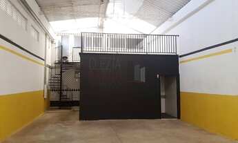 Imagem 5: 3 banheiro, 3 vagas na garagem, 384M² de Área Construída, 384M² de Área Total