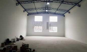 Imagem: 2 banheiro, 5 vagas na garagem, 560M² de